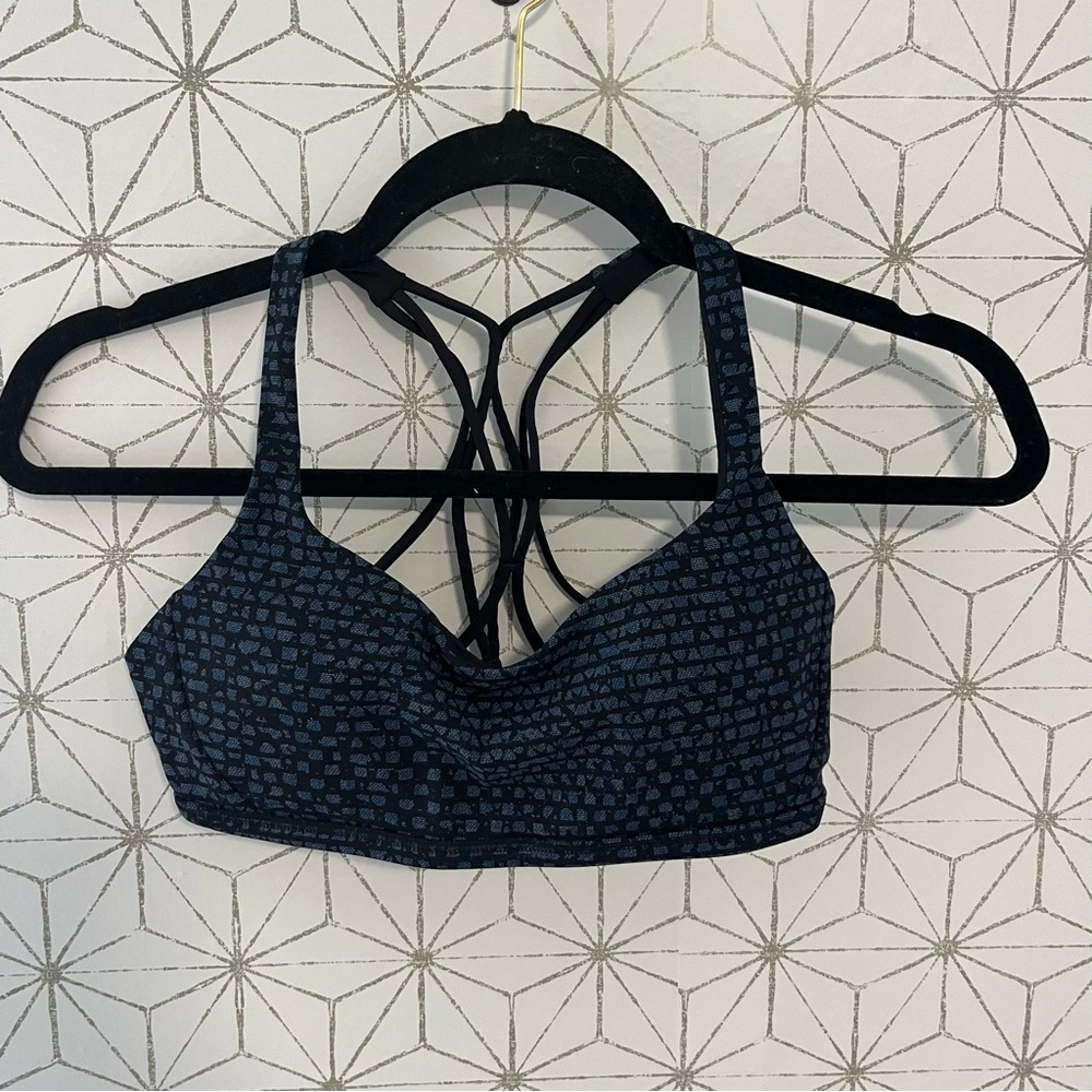 Lululemon Strappy Back Sports Bra